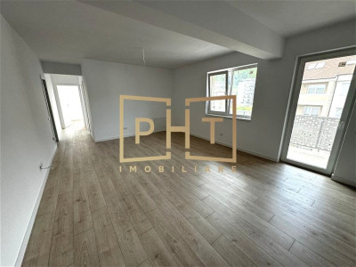 Apartament de vanzare, 3 camere, 62 mp, zona Teilor!