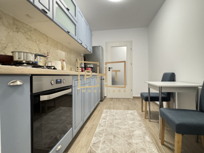 Apartament 2 camere decomandate, 57 mp, logie, parcare, zona Eroilor