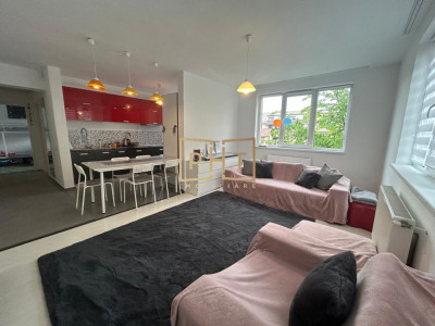 Apartament de vanzare cu 3 camere, 72 mp, zona Subcetate!