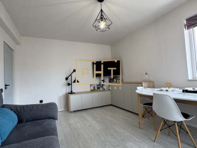 Apartament 2 camere decomandate, terasa, 2 parcari, zona Eroilor