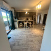 Apartament de vanzare, 3 camere, 68 mp, cu balcon si parcare -  zona Terra! thumb 1