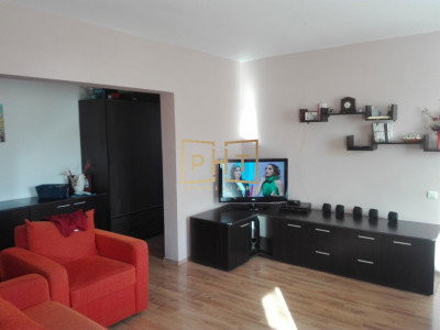 Apartament de vanzare, 2 camere, 60 mp, zona Eroilor!