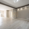 Apartament 2 camere, etaj intermediar, terasa, garaj, Eroilor