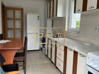 Apartament de vanzare cu 3 camere, 60 mp, zona BMW Floresti!