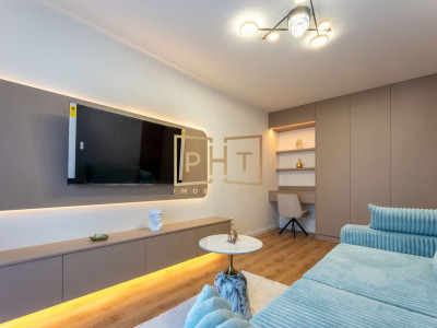 Apartament 2 camere decomandate, etaj intermediar, balcon, parcare, Terra