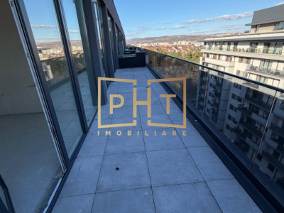 Penthouse cu 3 camere, 66 mp + terasa, zona Sopor!