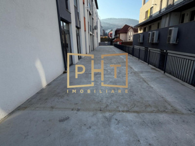 Spatiu Comercial de inchiriat, 348 mp, 200 mp terasa zona Subcetate!