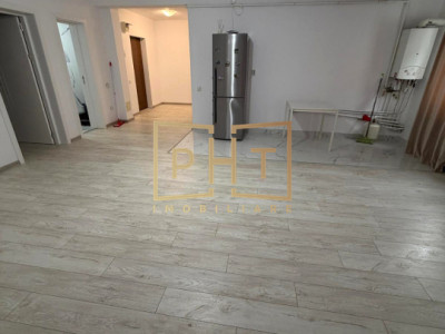 Apartament de vanzare cu 3 camere, 74 mp, zona Florilor!