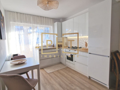 Apartament de vanzare cu 2 camere, 28,5 mp, zona Porii!