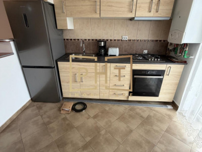 Apartament de vanzare cu 2 camere, 59 mp, zona Florilor!