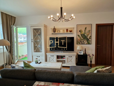 Apartament cu 2 camere de vânzare, 50 mp, zona Florilor!