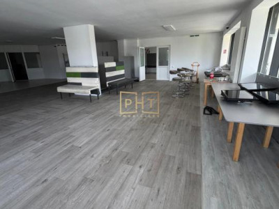 Spatiu comercial de vanzare, 270 mp, zona Cetatii!